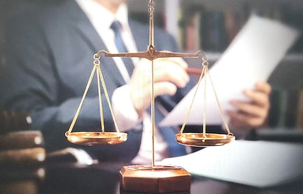 보이스피싱 현금수거책 억울하게 범죄자로 몰리셨나요? 형사사건전문변호사 공휴일 상담