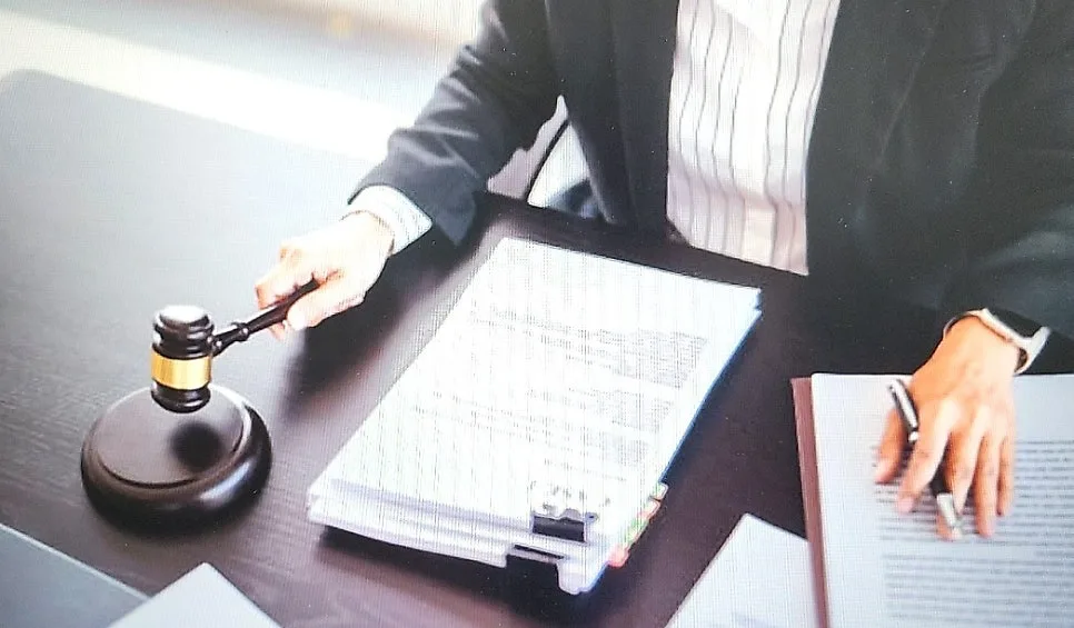 사기죄 검찰송치 문자 받았다면 할 수 있는 대응은, 강남형사법특화변호사 야간 상담