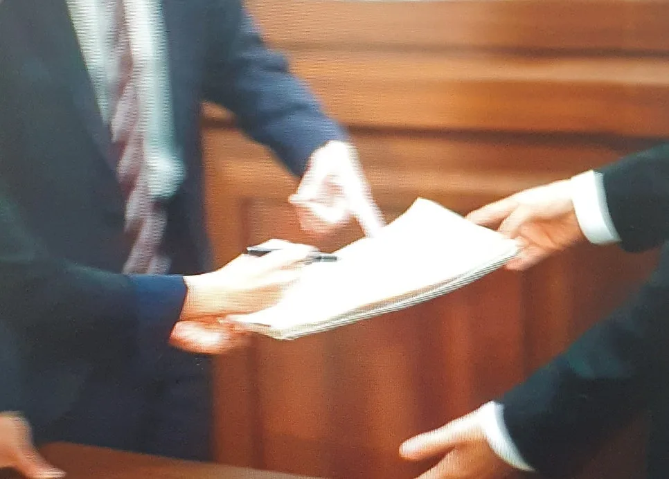 SNS 명예훼손 단순 명예훼손보다 처벌 무겁기에, 명예훼손변호사 전화 상담