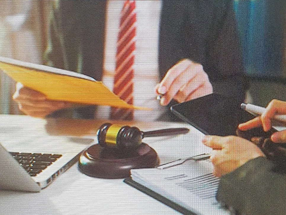 클럽마약 투약 후 성범죄 혐의를 받고 있다면, 강남마약성범죄변호사 전화 상담