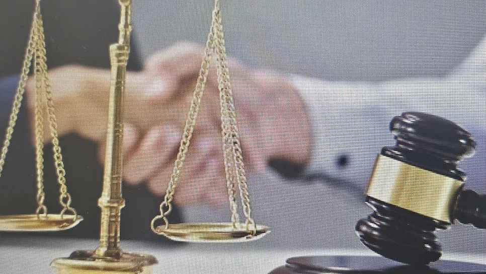 손찌검하는남편 매맞는아내 이혼 원하다면, 강남가정폭력변호사 전화 상담