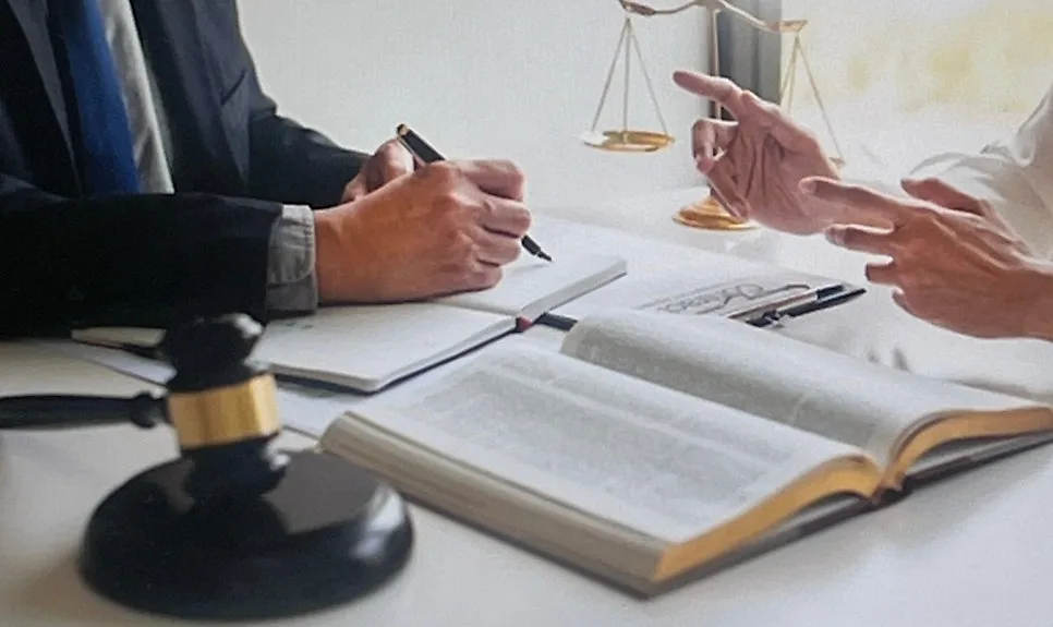 부부동반모임 불륜 대응 어떻게, 강남구법률사무소 문자 상담