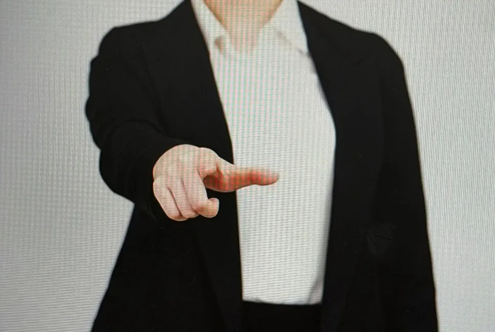 직업군인이혼 외도 피해입었다면, 강남위자료소송전문변호사 통화 상담