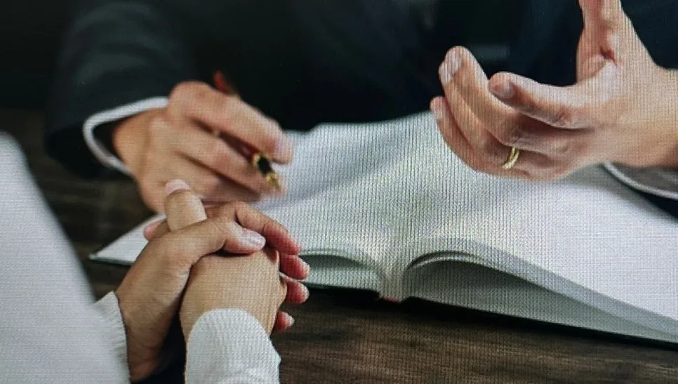 혼전 계약서 효력 있을까, 압구정동 근처 변호사 전화 상담