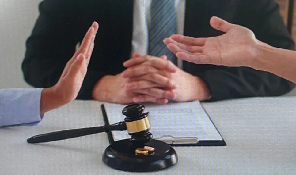 사기결혼 혼인취소 위자료 청구 하고싶다면, 압구정 혼인무효소송변호사 통화 상담